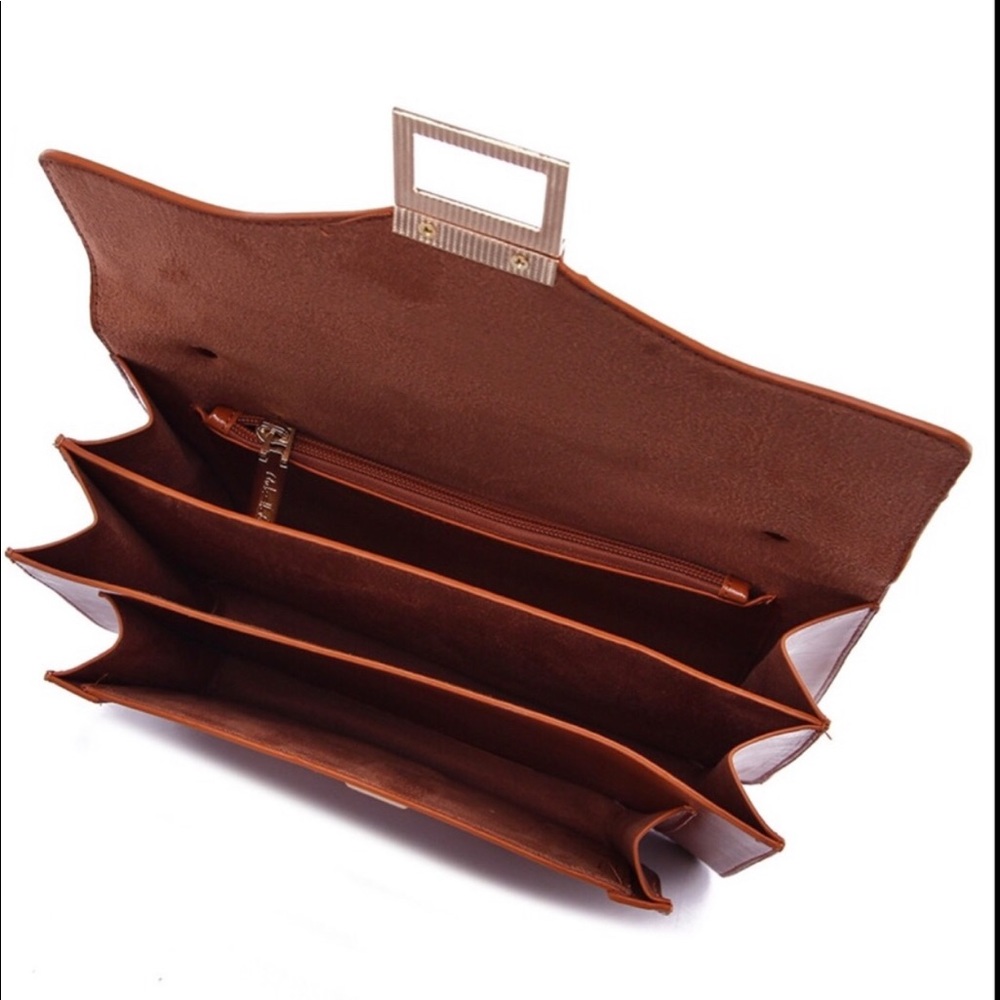 Oracle Structured Crossbody - Picture 5 of 8